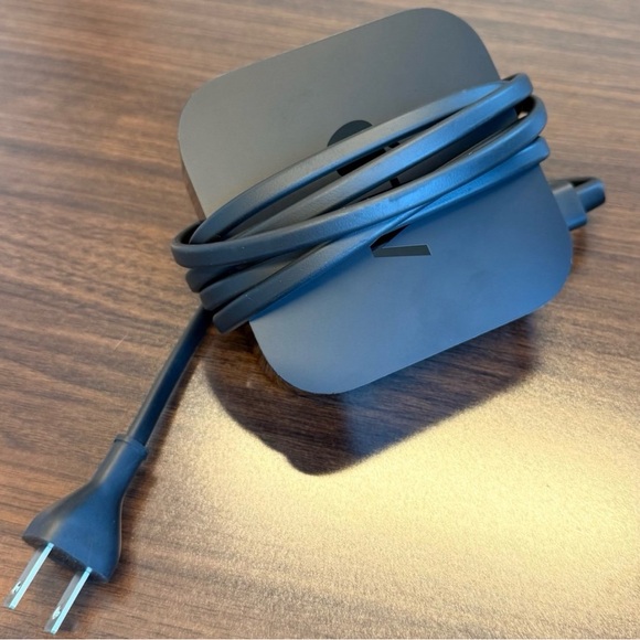 Apple Black Streaming Box - Picture 7 of 8